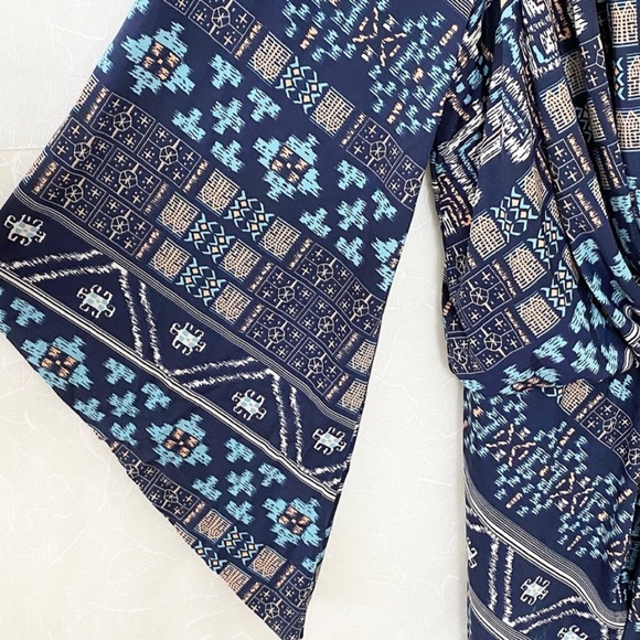 MISA Teget Twist Knot Geometric Print Bodycon Mini Dress - Picture 8 of 9